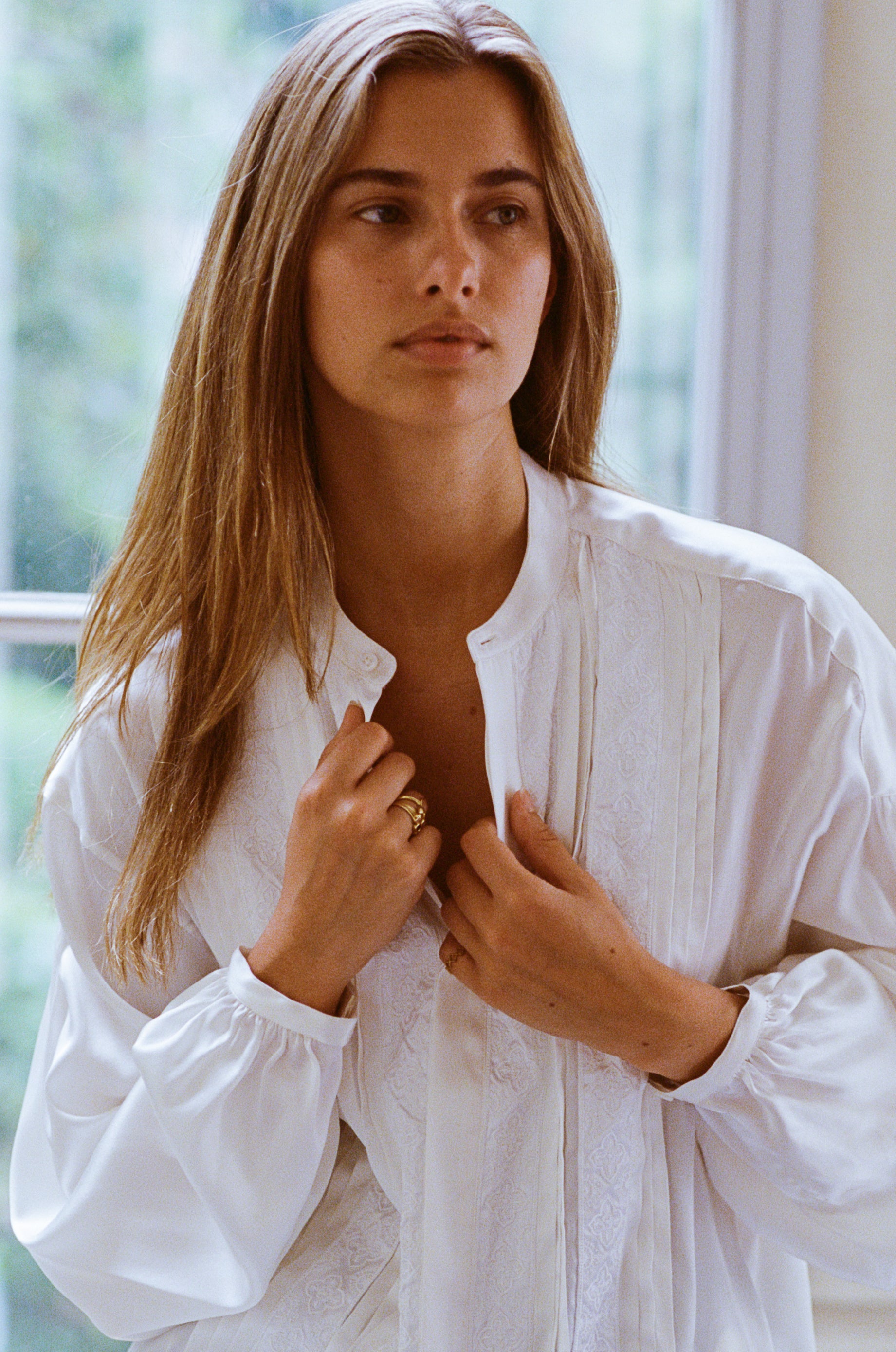 Femme portant la chemise BALLET