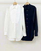 SHIN - Chemise blanche et bleu marine à col français en popeline de coton japonaise à plastron ogive pour femme | Bourrienne collab Ylève