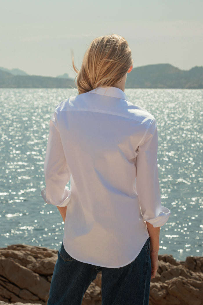 Chemise blanche Haut-de-gamme 100% coton avec poches - vue de dos